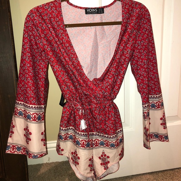 Voins red romper - Picture 2 of 2